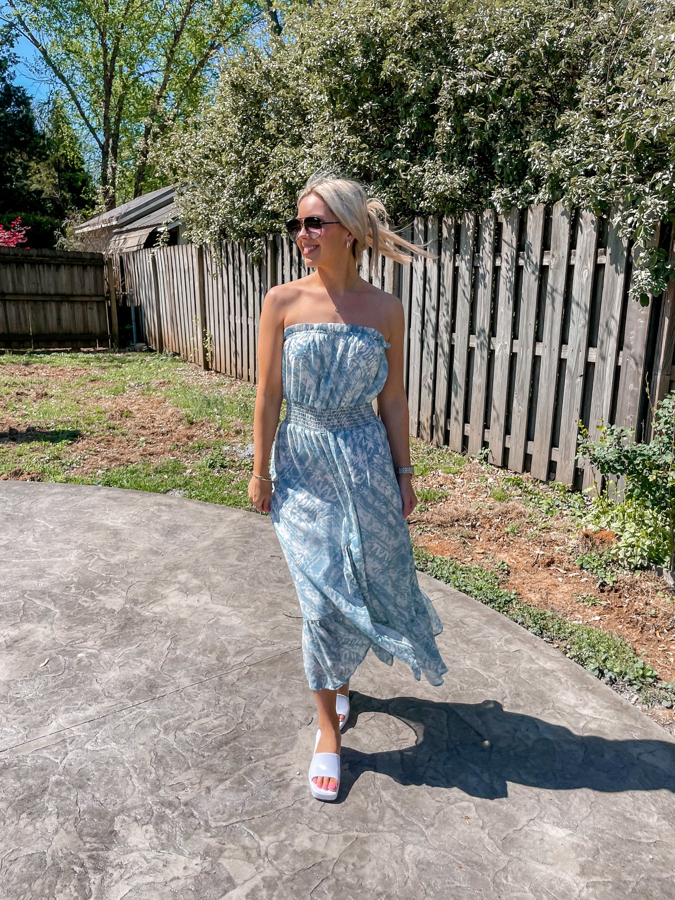 Flowy Midi Dress- Blue MEDIUM Flowy Midi Dress- Blue MEDIUM